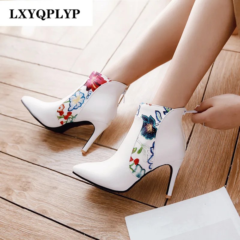 

Pointed Toe Stiletto Short Tube Printing Stitching European and American New Spring and Autumn Ladies Leather Boots Knight Boots