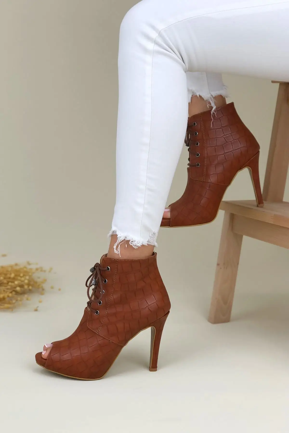 

Women's Fashion Handmade Special Crocodile High Heels Female Evening Dress Shoes