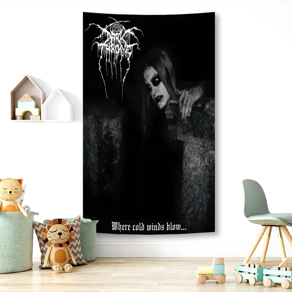 

Темно-синий гобелен "Darkthrone" для дома