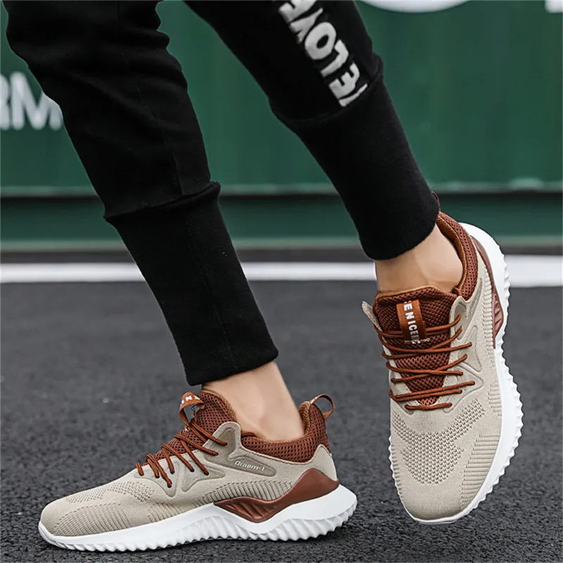 Men's Fashion Outdoor Sneakers Casual Breathable Mesh Running Shoes White Sports Shoes Size:39-45