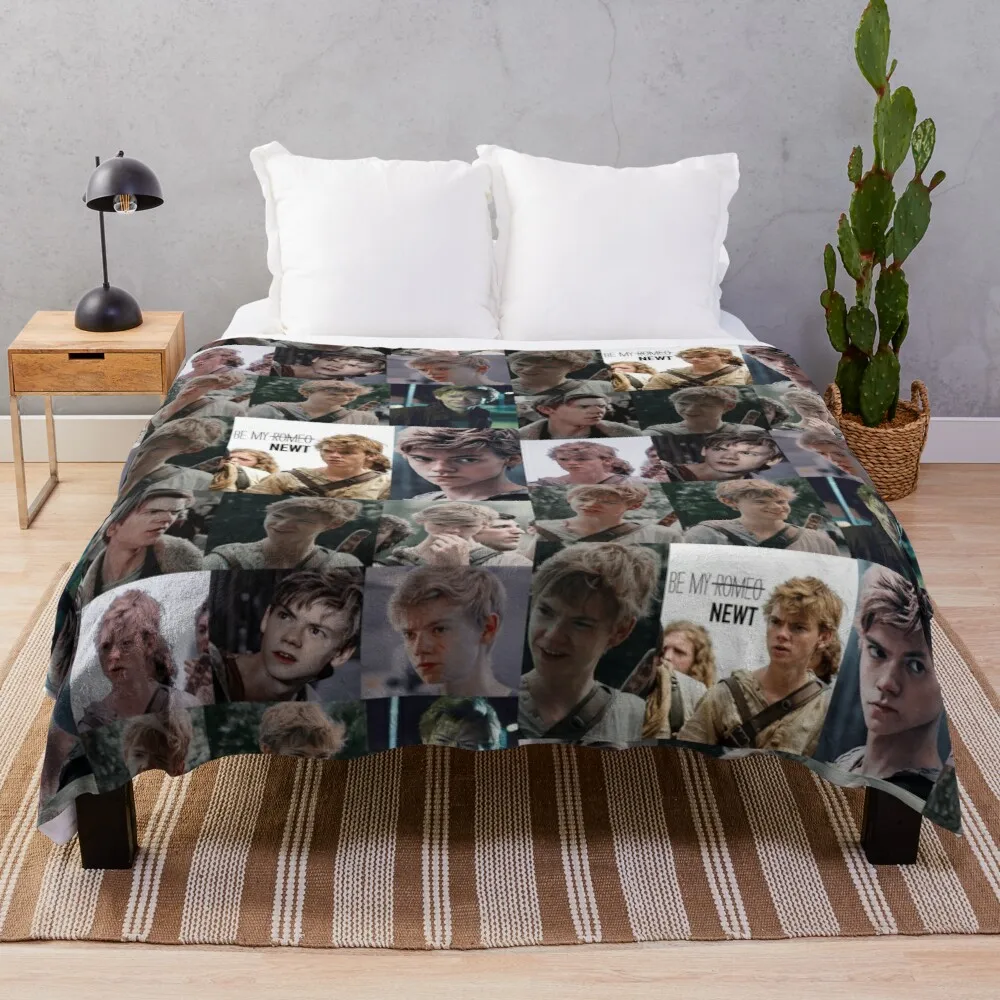 

Newt Throw Blanket Luxury Throw Blanket
