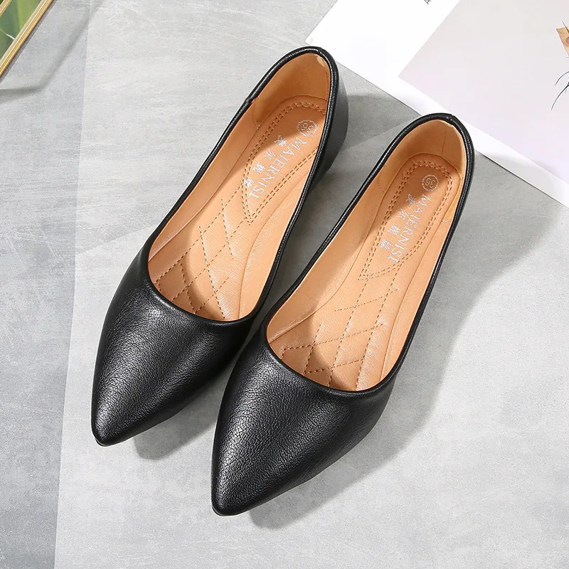 

Женские туфли без шнуровки, с острым носком, на низком каблуке