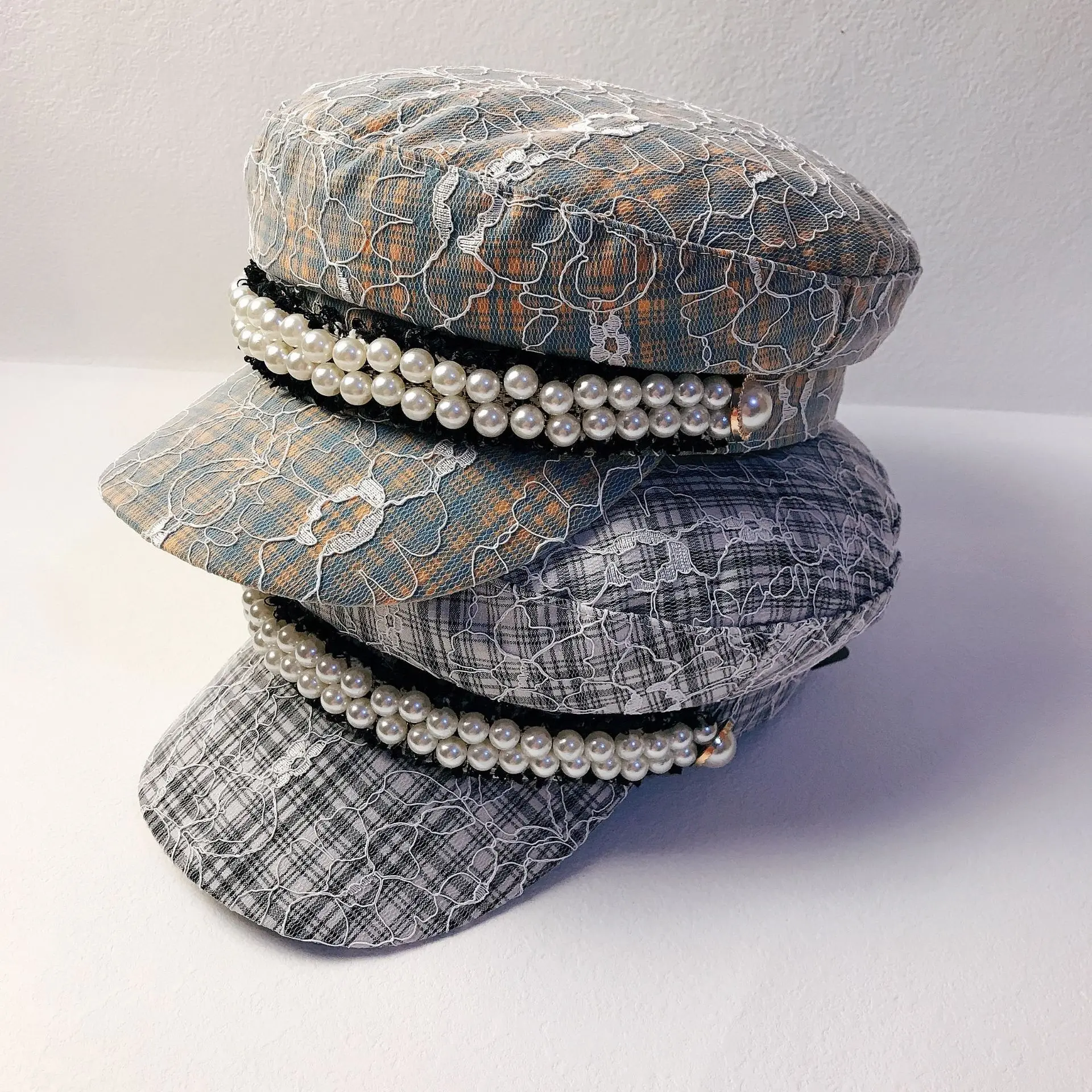 

Женская кружевная жаккардовая шляпа, маленькая Очаровательная жаккардовая шляпа темно-синего цвета с плоским верхом в Корейском стиле, с ж...