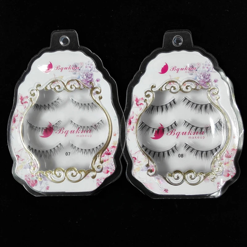 

Невидимые прозрачные стебли, естественное перекрещивание, короткий хвост, удлиняющие верхние и нижние ресницы.