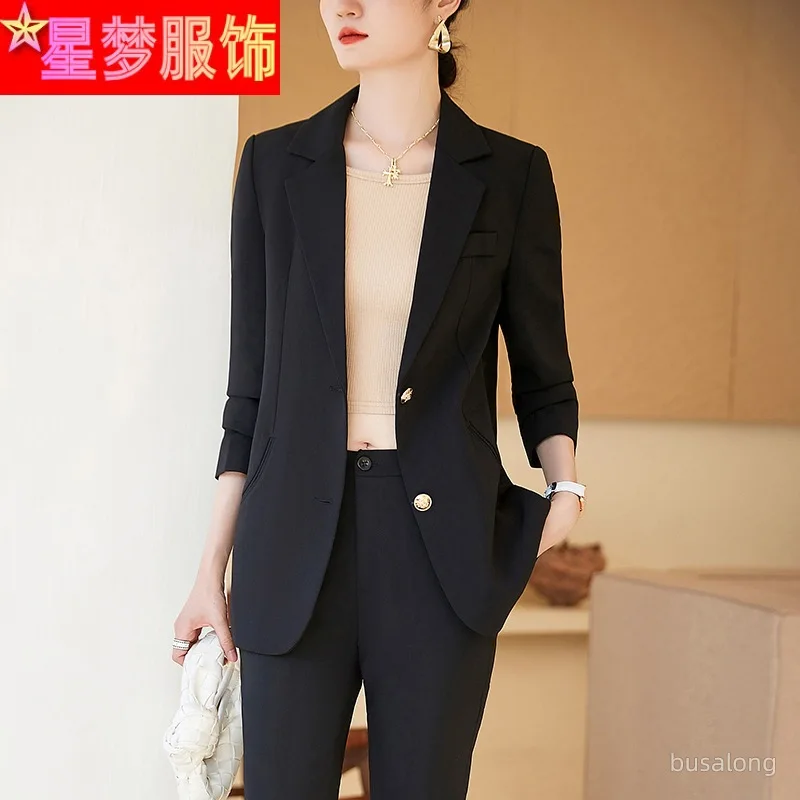 Костюм маленький женский на весну и осень новинка 2023 модная темпераментная