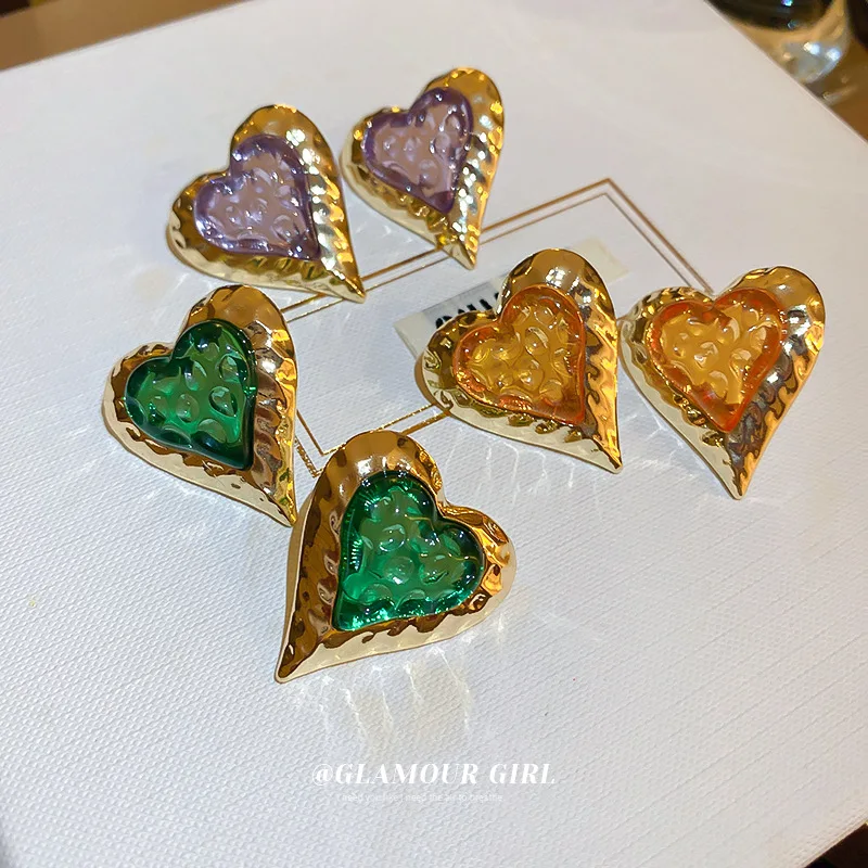 

Silver Needle Retro Fold Exaggerated Love Earrings Korean Ins Temperament Network Red Niche Personality
