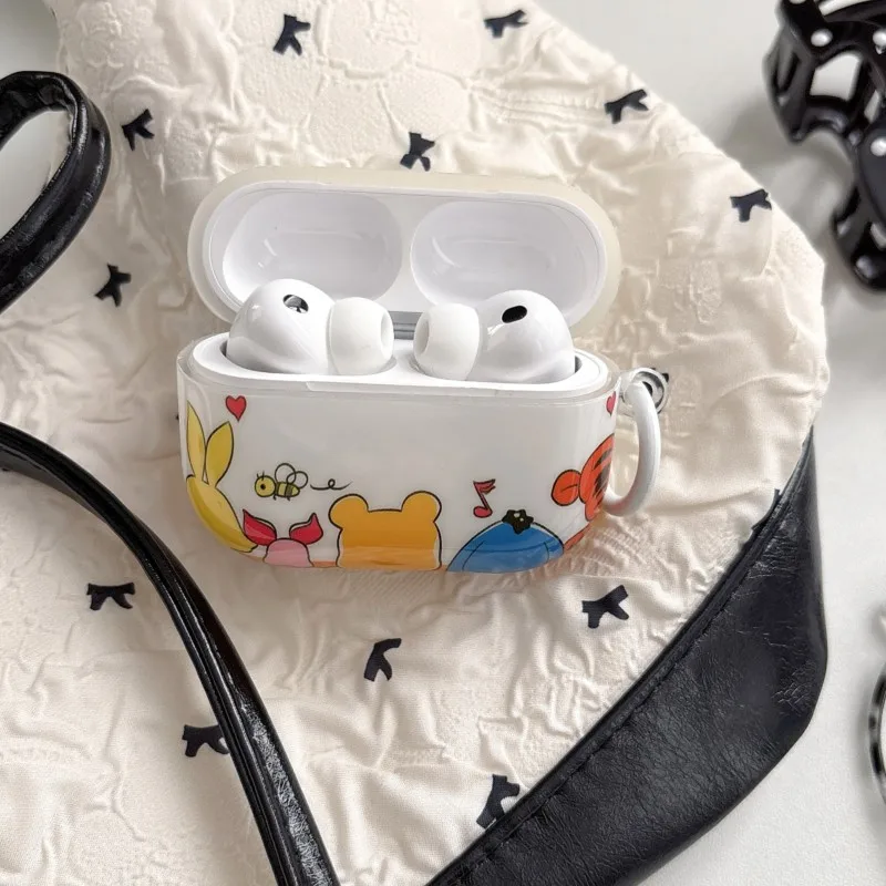 Фото Чехол для AirPods с изображением Винни-Пуха и Стича (вид сзади) с брелоком для AirPods 2, 3, 4, Pro, Pro 2, Pro 3, милый ударопрочный чехол №5
