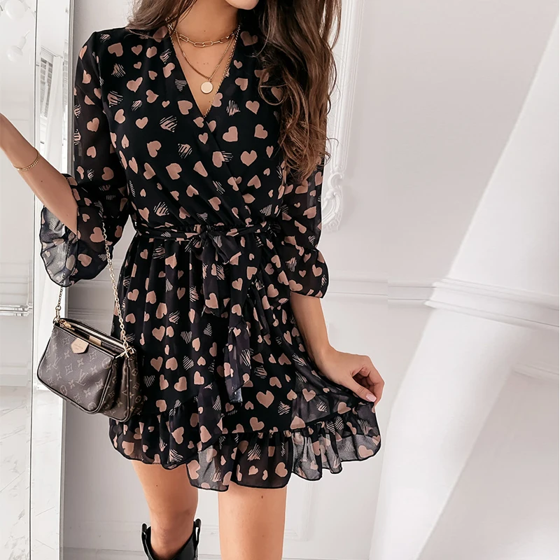 

Women Casual Three Quarter Sleeve Office A-Line Ruffles Party Dresses 2021 V-Neck Flare Sleeve Heart Print Dress Spring Female