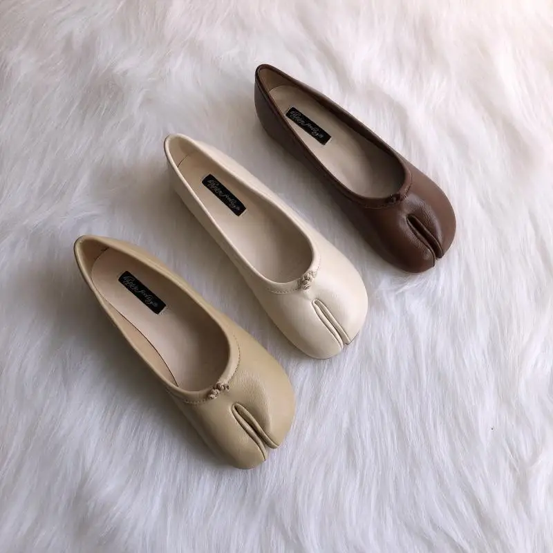 Tabi ninja shoes woman microfiber leather comfy flats split toe slippers soft bottom loafers solid brief ladies moccasins 35-40