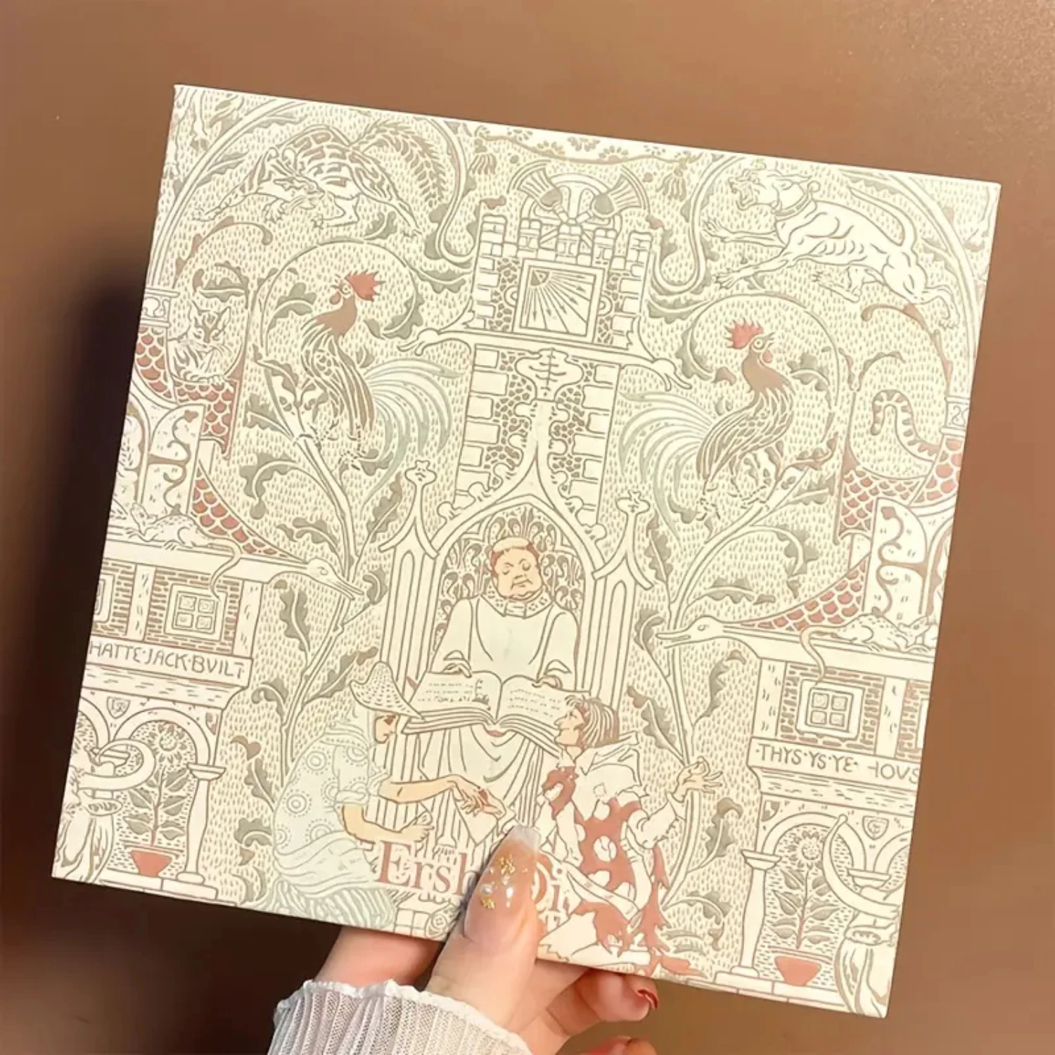 Безупречная и роскошная палитра теней для век с 23 яркими цветами включая жемчуг