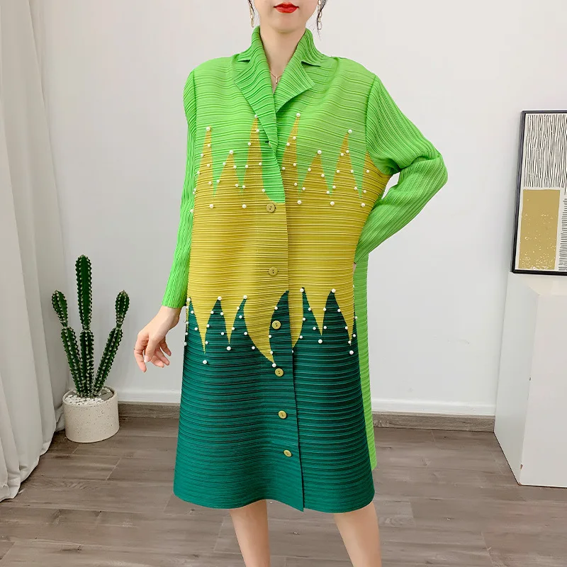 YUDX Miyake Pleated Fashion Printed Pearl Lapel Coat 2023 Spring  Summer New Folds Wind Skirt Green Large Size Women's Dress