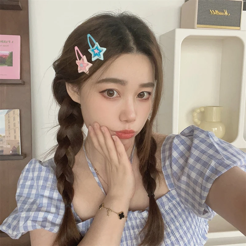 

Ins Милая крутая девушка Сердце Звезда Bb клипса Ins милая девушка пентаграмма боковая карта для волос универсальный милый головной убор для женщин