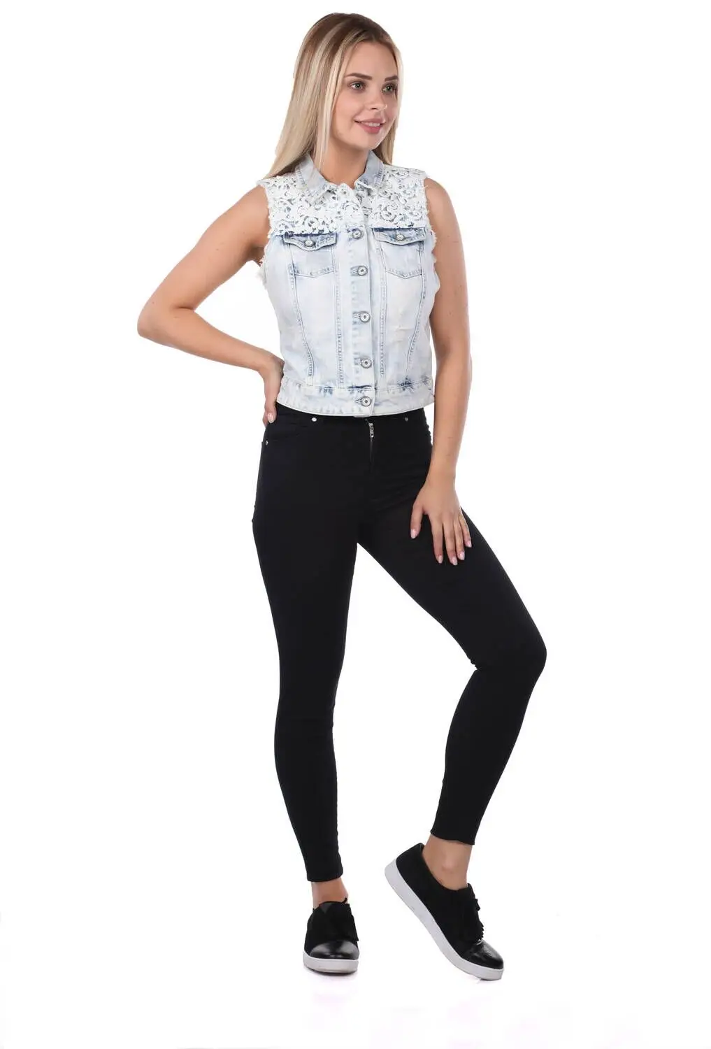 

Banny JeansWomanVest