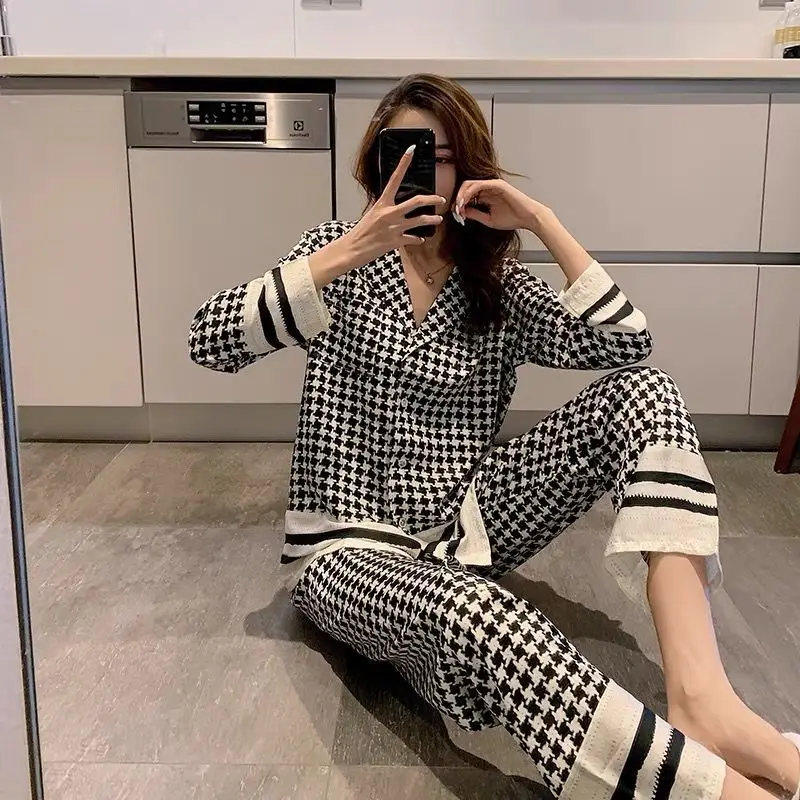 

QWEEK Houndstooth Women's Pajamas Female Set Woman 2 Pieces Autumn Sleepwear Elegant Pijama Plaid Pyjamas Long Sleeve Loungewear