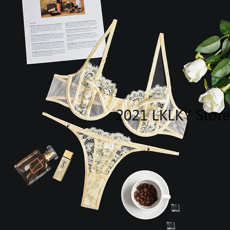 New high quality 2022 hot selling European and American lace hollowed out sexy temptation underwear suit specially set for women