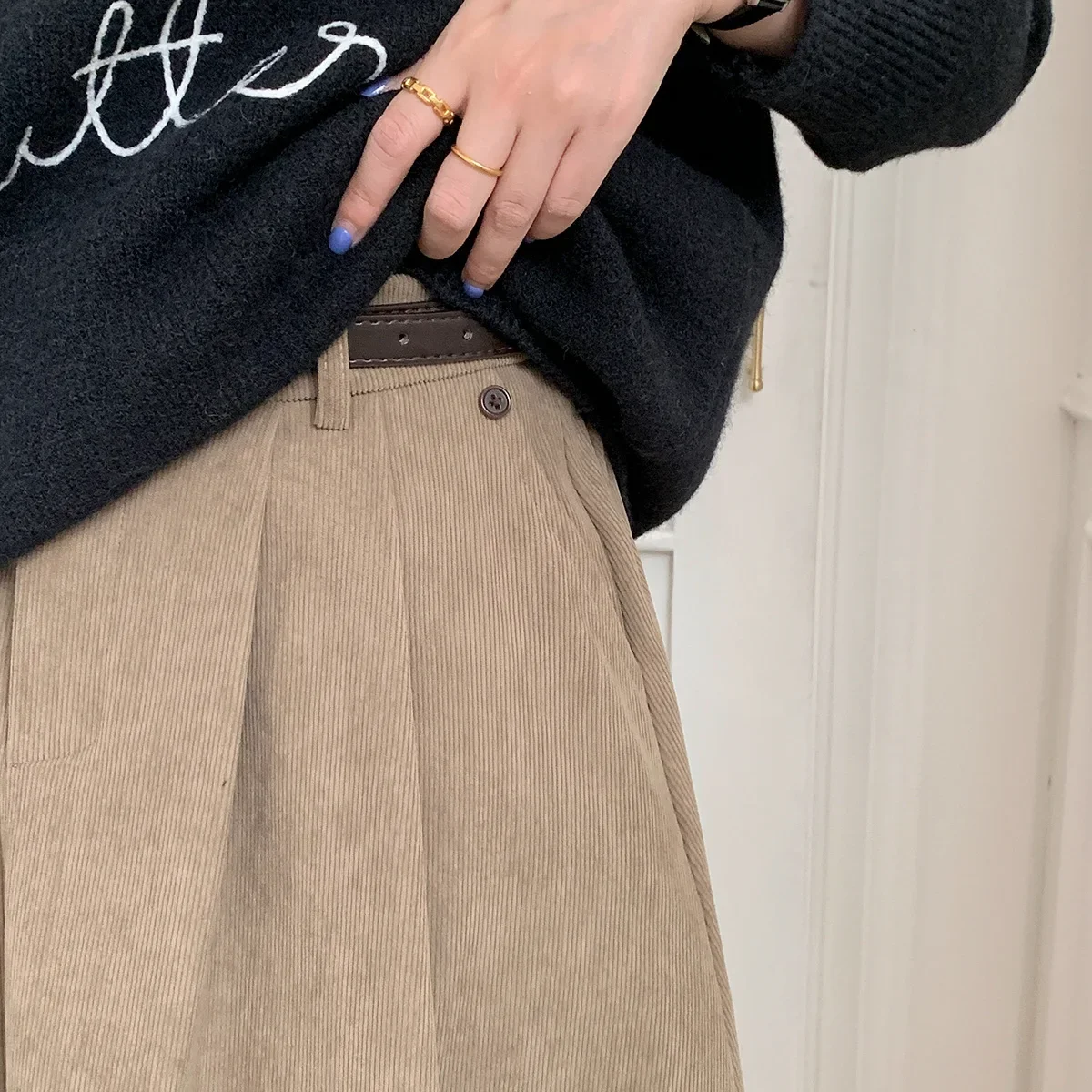 Рисунок 4 - Женские вельветовые длинные юбки в стиле ретро