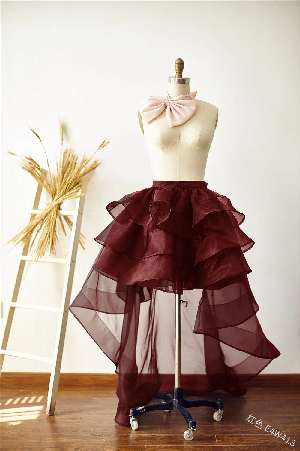 Женская юбка с юбкой-готикой Однотонная средневекового карнавала со шлейфом в