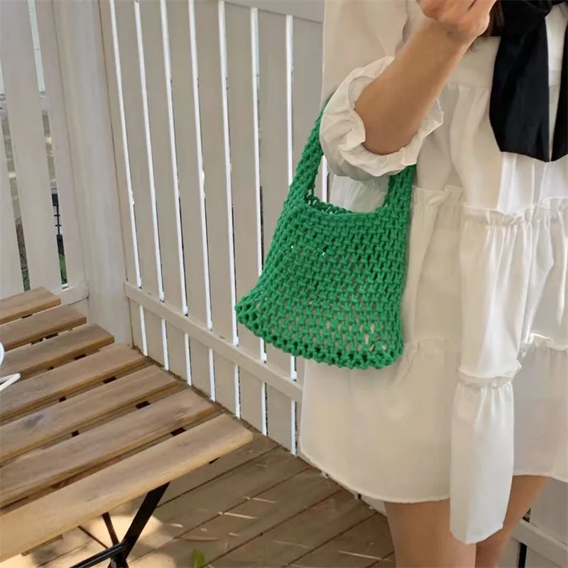 Women's Bag 2022 Bucket Bag Mesh Handheld BAG WRIST Hollow Mesh Handheld Bag Women's Bag