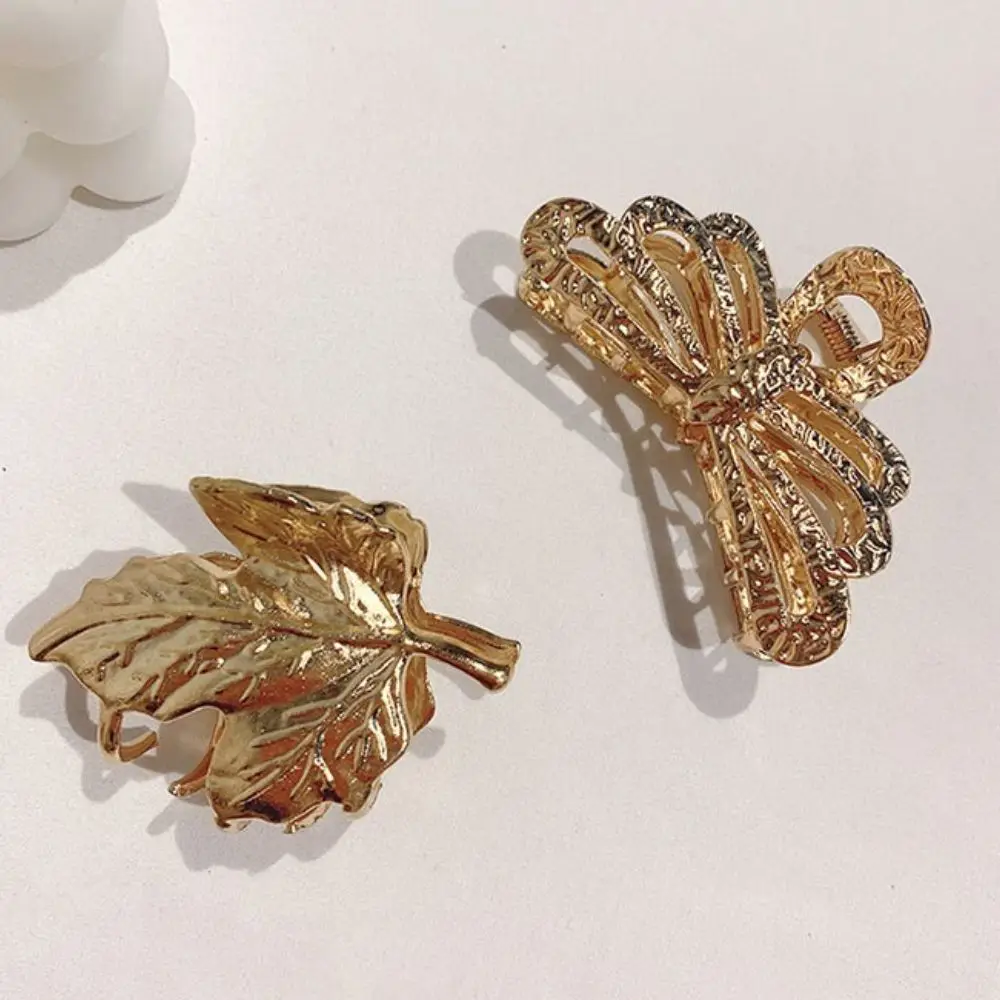 

Новые заколки для волос с вырезами в виде бабочки для женщин и девушек винтажные металлические заколки золотого цвета ювелирные аксессуары...