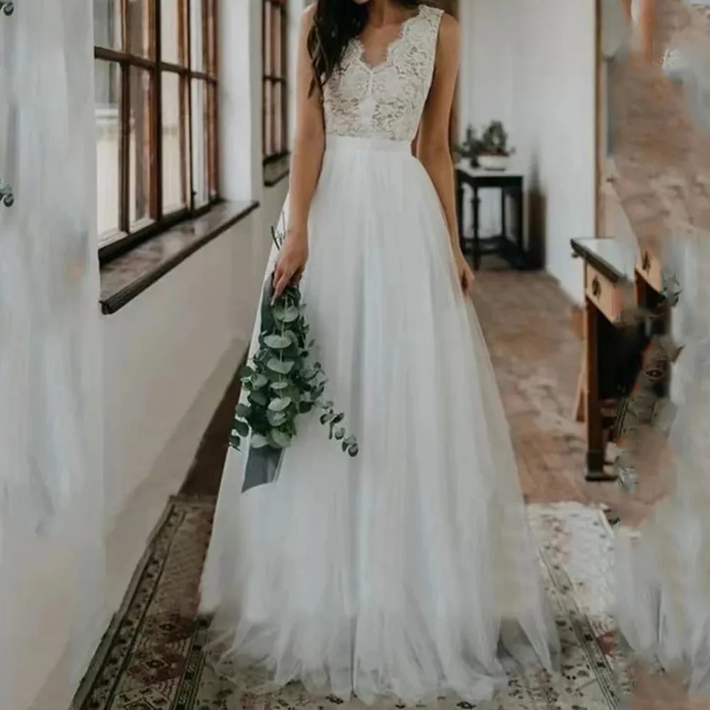 

Lace Applique Wedding Dresses V-Neck Sleeveless Open Back Beach Bridal Gown Tulle A-Line Floor Length Vestidos De Novia