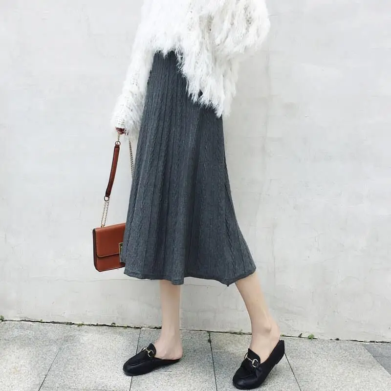 

2022 New Knitted Sweater A-line Skirt Autumn Winter Solid Pleated Long Skirts Woman Elegant High Waist Skirt Female M16