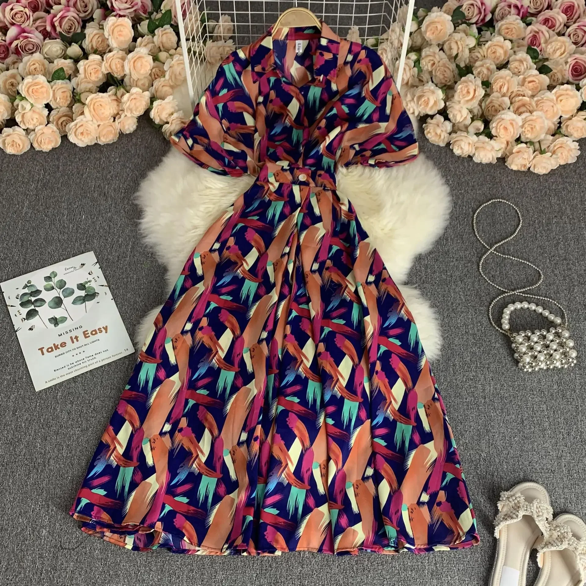 Новинка женское платье во французском стиле с коротким рукавом нишевое