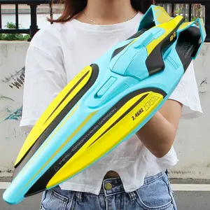 Imported 2023 Hot 35 KM/H RC High Speed Racing Boat Speedboat Remote Control Ship Water Game Kids Toys Childr