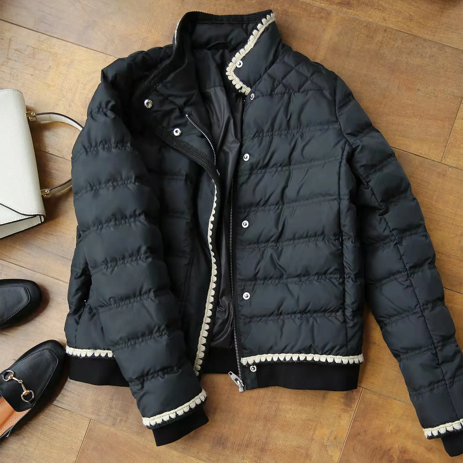 

2021 winter ladies short standing collar white duck down jacket light autumn and winter coat