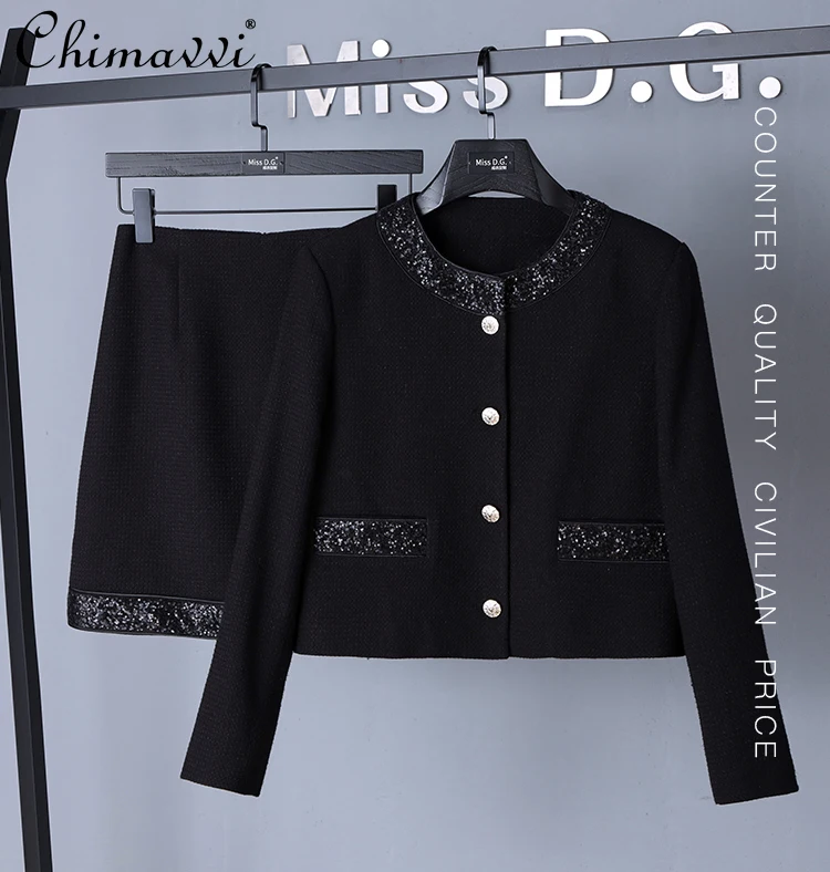 Элегантный пригородный костюм во французском светском стиле однобортный топ с