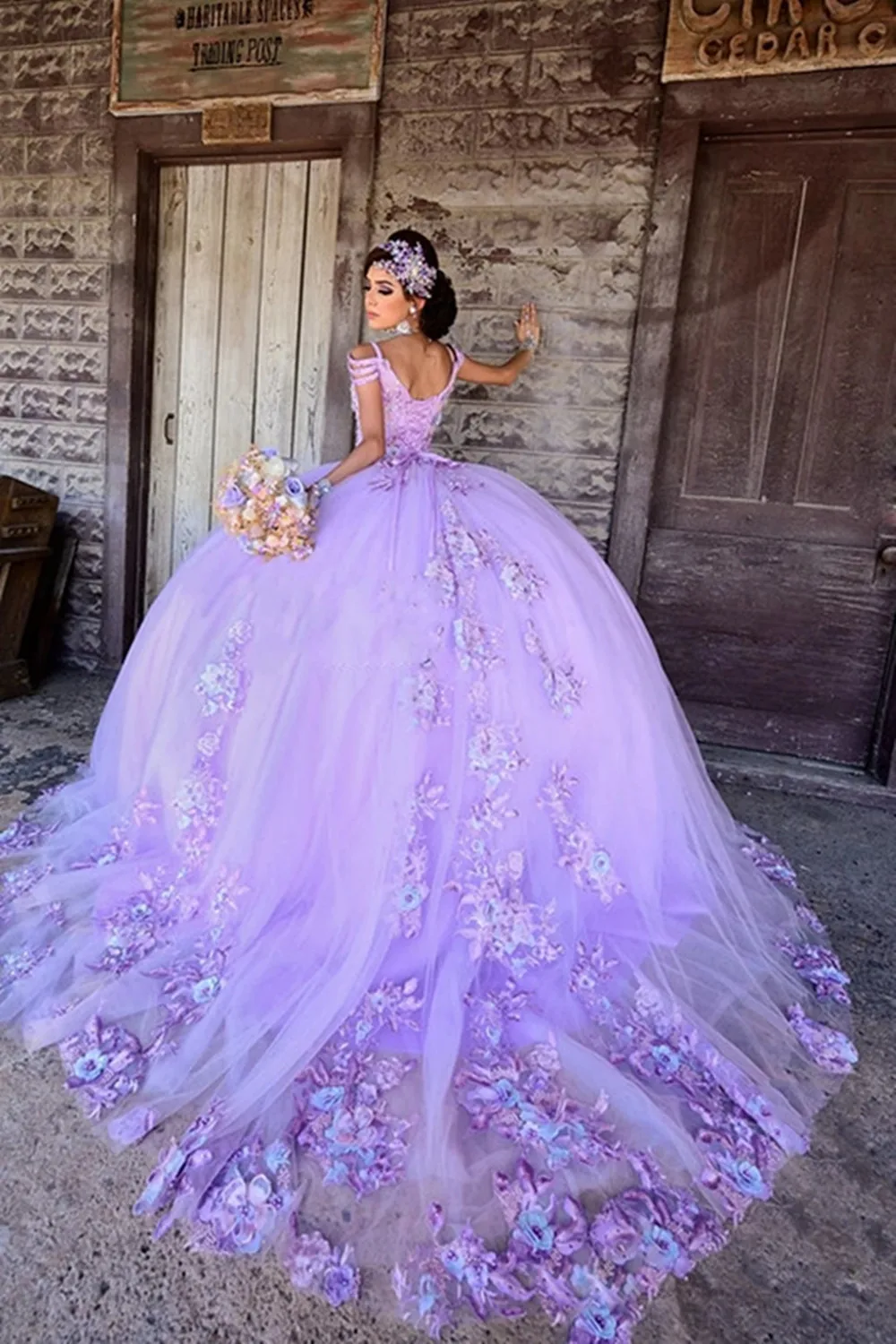 

2022 Charming Light Purple Quinceanera Dresses Lace Applqiues Sweet 16 Court Train Vestidos De 15 Custom Made