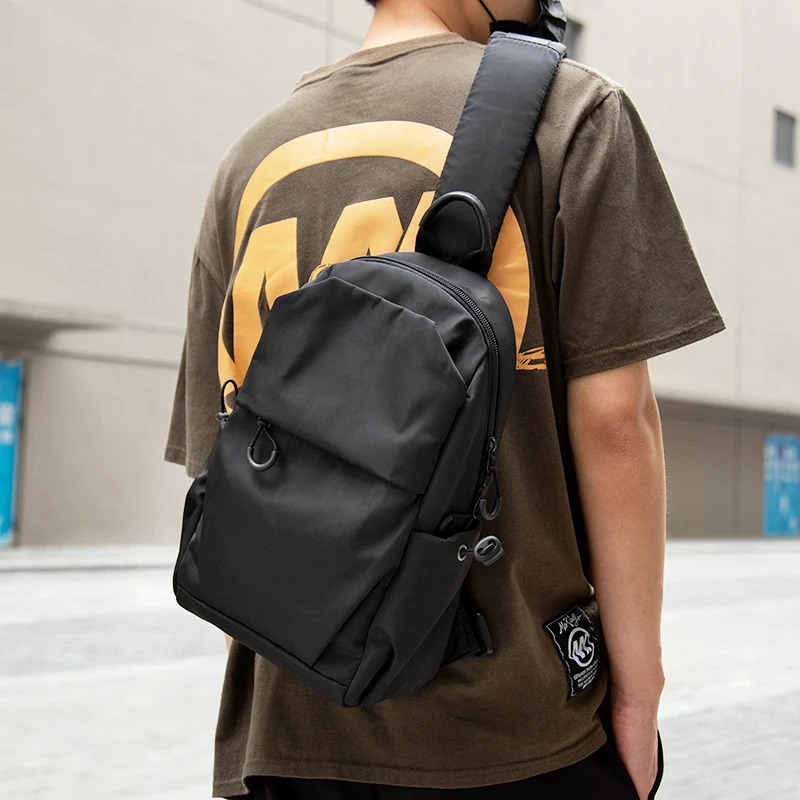 Anti-theft Chest Bag USB Charing Crossbody Shoulder Bags Male Waterproof Short Trip Pack for Men Waterproof Fashion Sling Bag