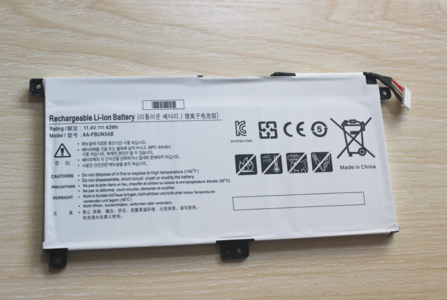 Новый аккумулятор для ноутбука AA-PBUN3AB Samsung 7 BA43-00377A NP740U3L-L02US NP740U3M-K01US NP800G5M 800G5M NP740U5M