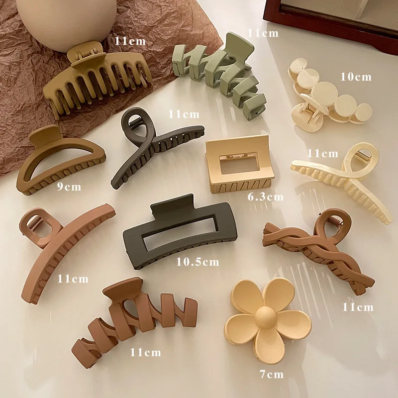 

Korean Frosted Claw Clip Women Elegant Temperament Premium Shark Clip New Hair Accessories Large Hair Clip Simple Grab Clip