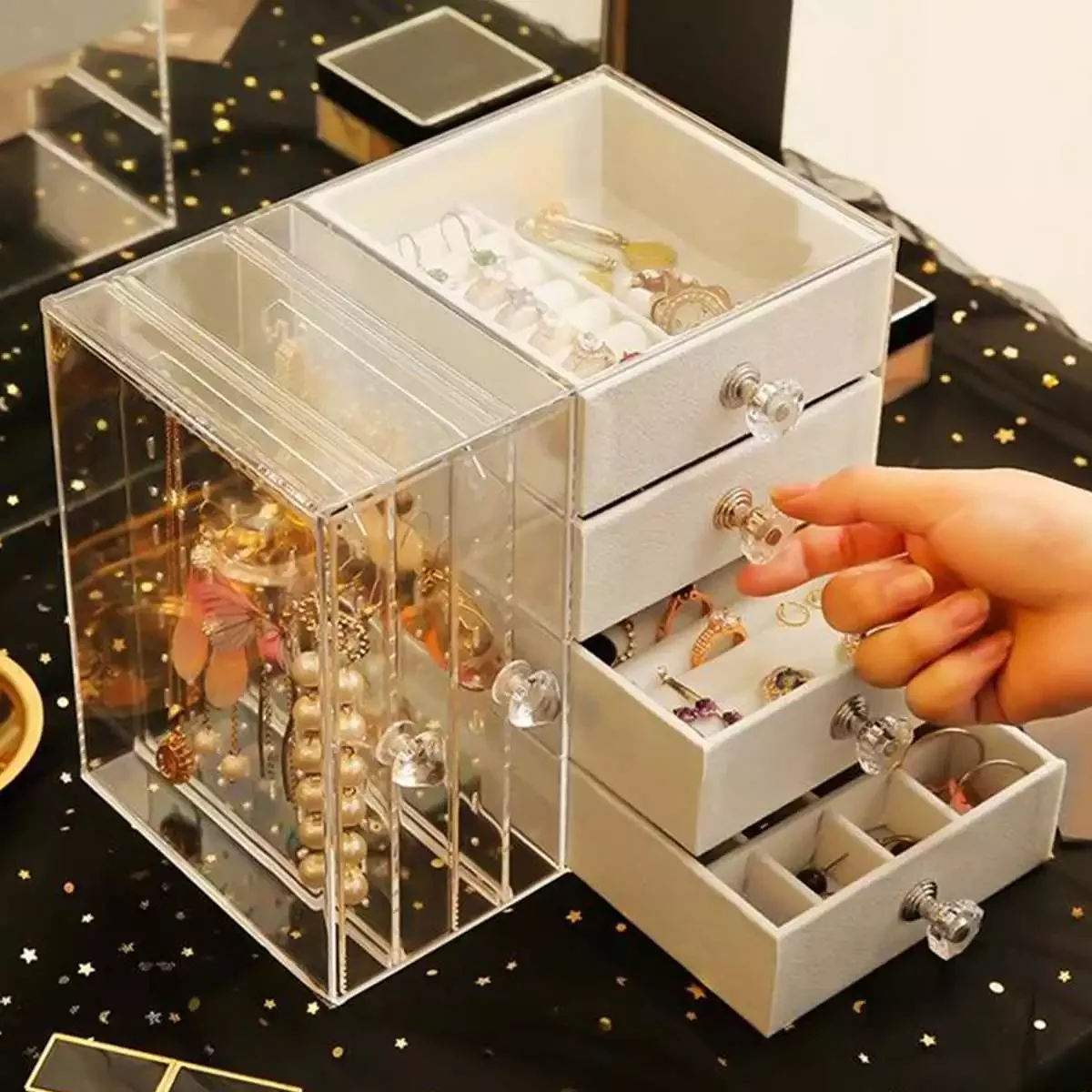 

Multifunctional Transparent Jewelry Box Dustproof Display Stand Three-dimensional Large Capacity Necklace Earring Storage Box