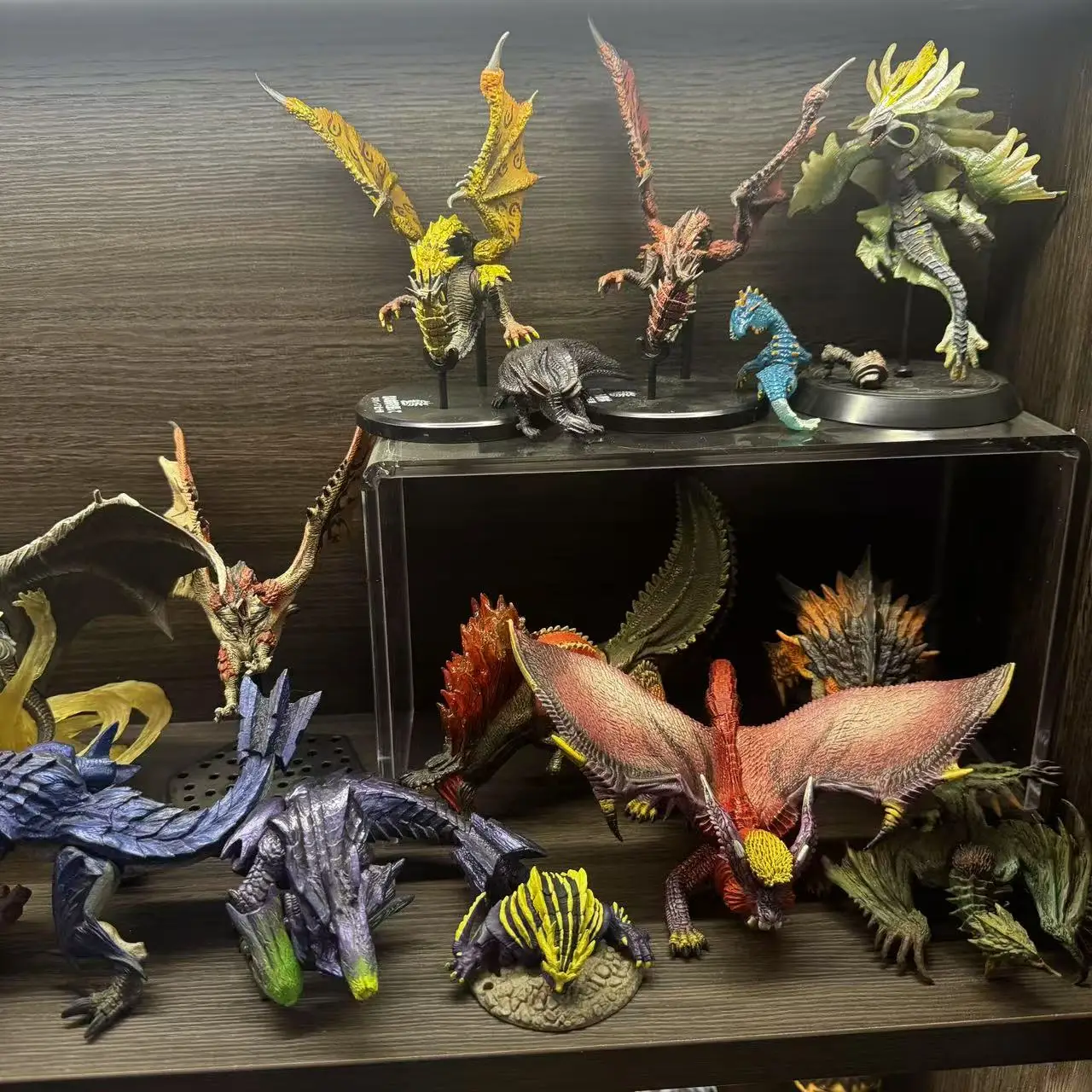 Фото Monster Hunter World Iceborne Фигурка Модели из ПВХ Hot Dragon Эксклюзивная редкая серия Фигурка Украшение Игрушечная модель №2