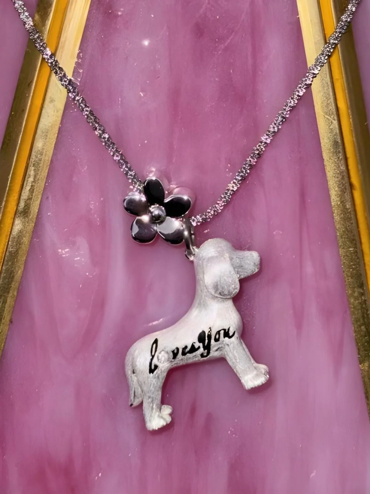 Милое темпераментное милое цветочное ожерелье с матовым щенком мультяшное