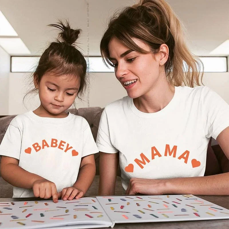 

Valentine's Day 2021 T-shirt mother daughter short sleeve color letters love mother and girl BVI4