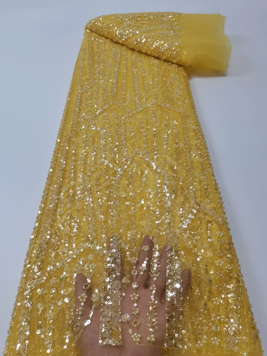 

Handmade Sequin Beads Lace Fabrics Yellow Nigerian Tulle Lace High Quality Luxury African Sequins French Tulle Lace For Party
