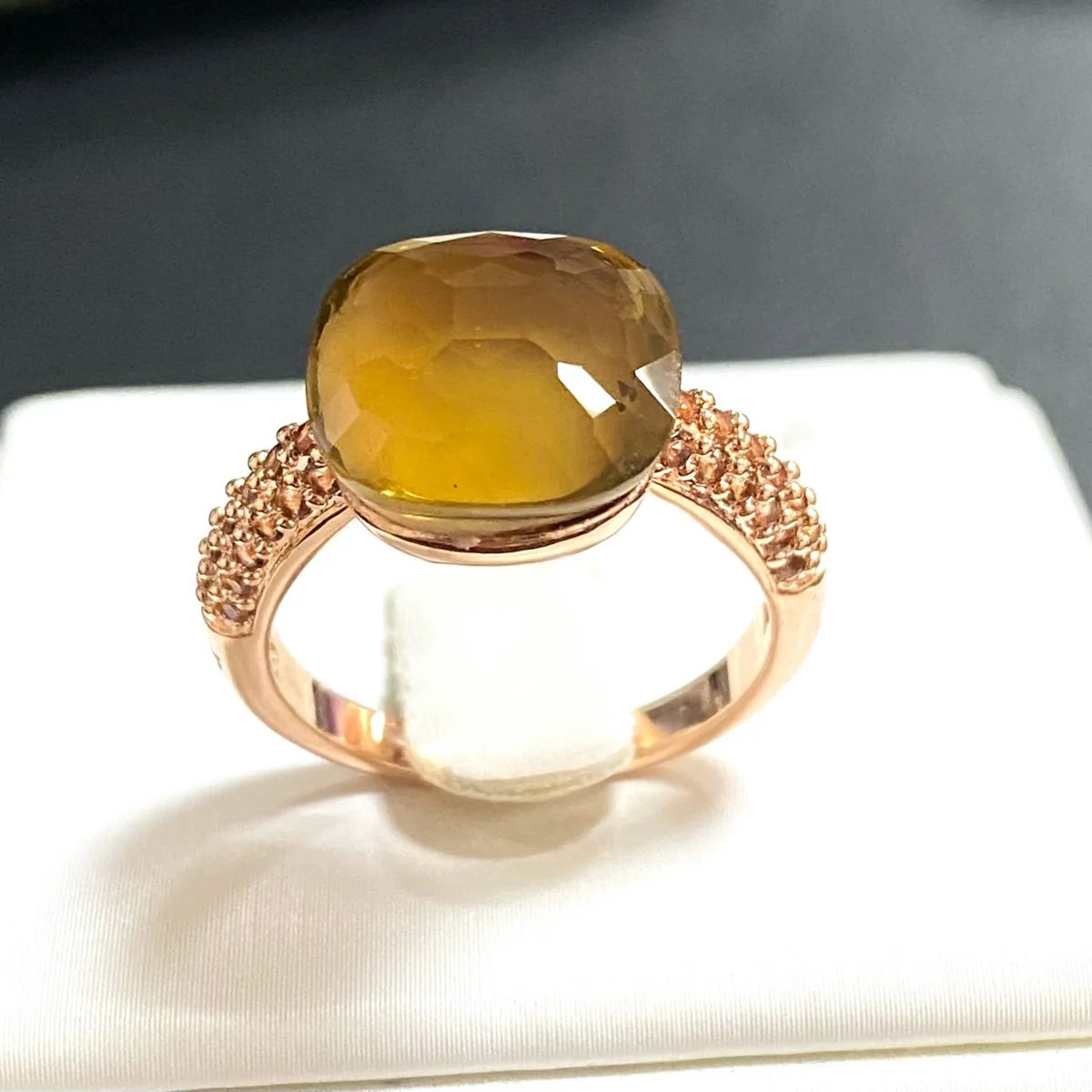

Кольцо Pomellato 12,6 мм с инкрустацией из коричневого циркона, женское плоское кольцо с кристаллом конфетного цвета, покрытое розовым золотом, би...