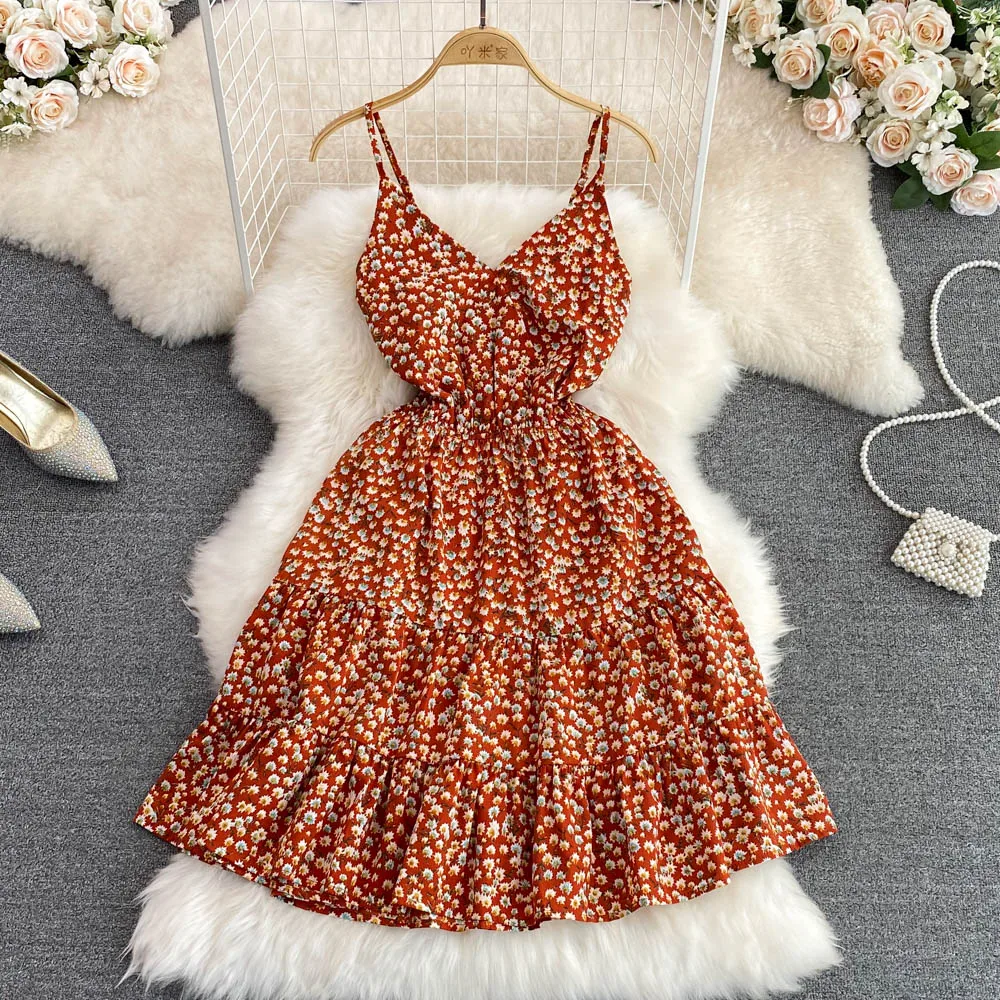 

2022 Summer French Small Fresh V-neck Halter Dress High Waist Backless Sleeveless A-Line Ruffle Edge Floral Dress for Women