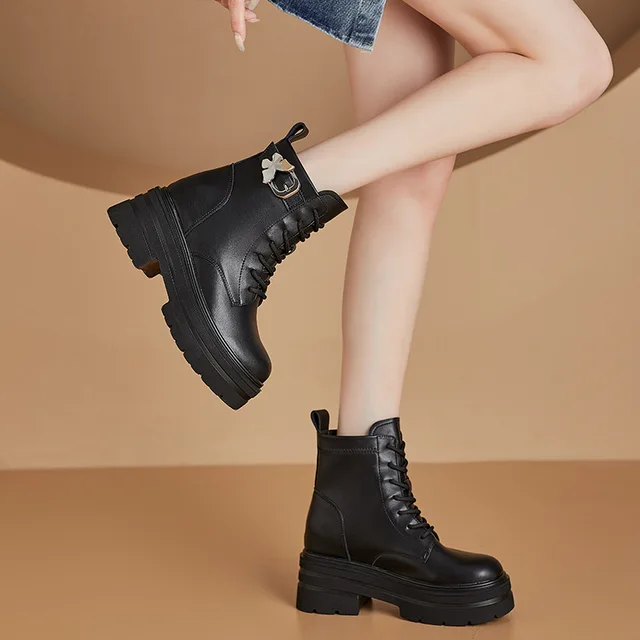 Женские короткие ботинки, новинка осень-зима 2024, обувь на толстойподошве, модные трендовые уличные рыцарские ботинки в британском стиле,износостойкие