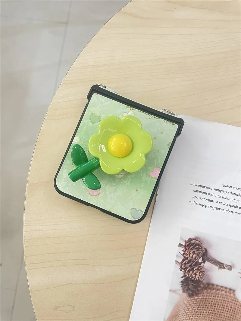 Милый мультяшный чехол с сердечками для Samsung Galaxy Z Flip6 Flip5 Flip4 Flip3 Moto Razr50 ultra OPPO Find N3Flip