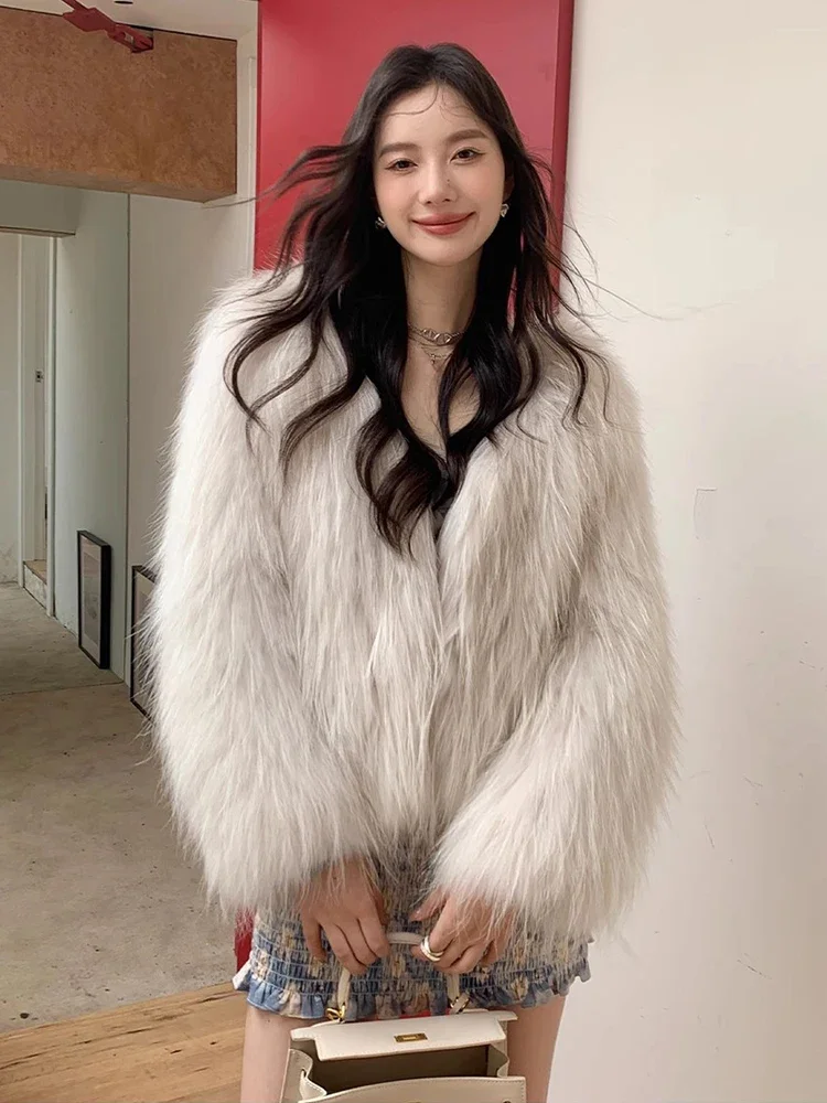 

High-end Luxury Raccoon Dog Fur Jacket for Women 2023 New Double-sided Hand-woven Design Simple V-neck Elegant Real Fur Coat