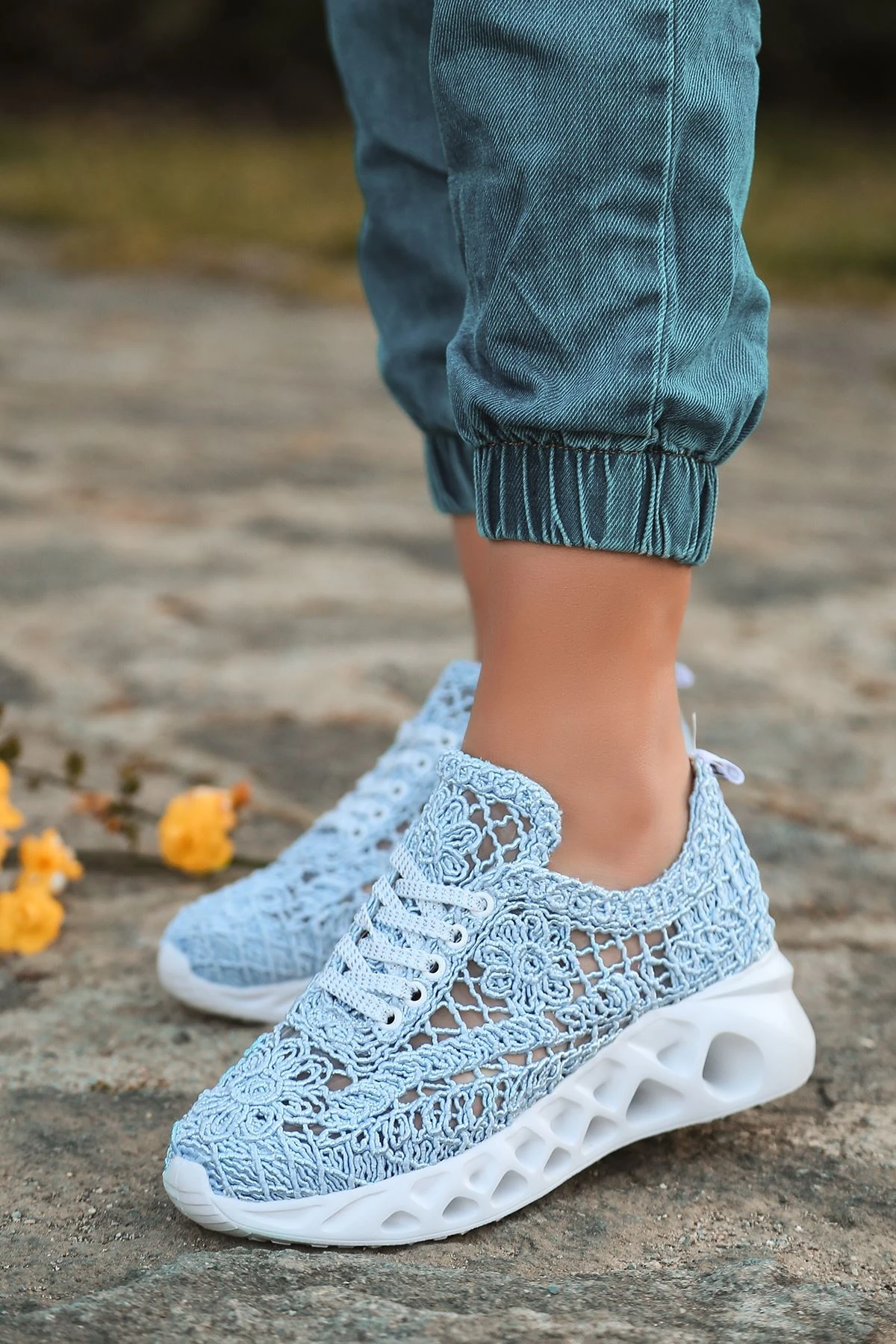 

Binev Luxury Bebe Blue Lace Embroidered Women 'S Sports Shoes