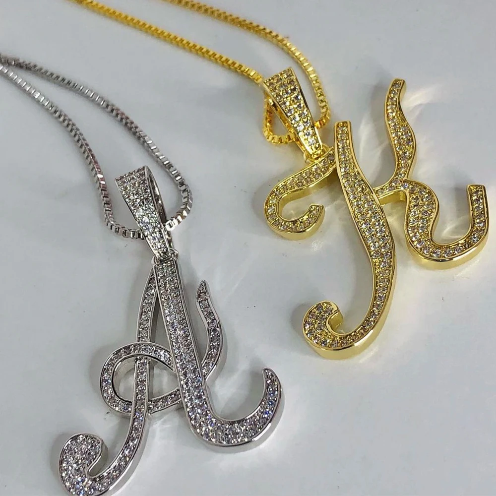 

26 Letters Necklace Micropaved Crystal Cursive Letter Pendant Necklace For Women Big Alphabet Chain On The Neck Choker Jewellery