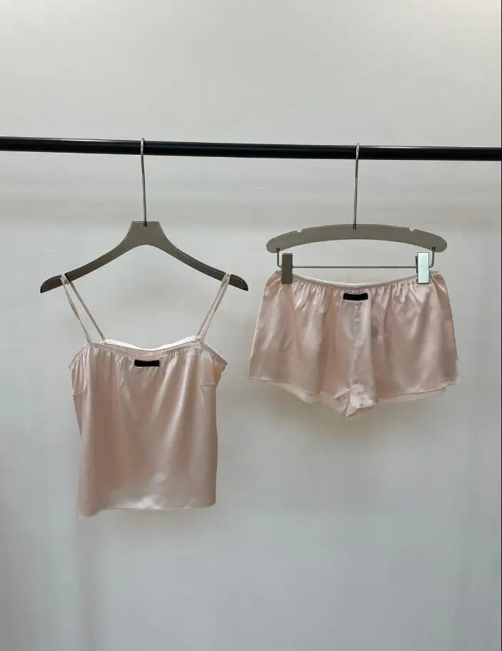 

150964 Fashion Classic Trendy Luxury Designer Cloth Women Summer Letter Logo Pink Suspender Shorts Set Satin Pajamas Tank M5