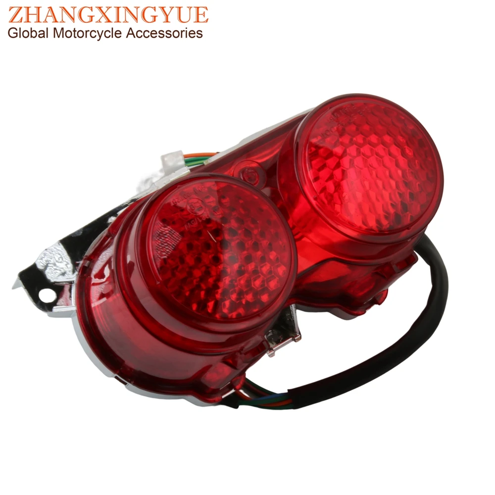 Фото Задний фонарь в сборе для скутера Yamaha YW125 Zuma125 Bws125 Zuma BWS 125cc 5S9-H4700-30 4-тактный №1