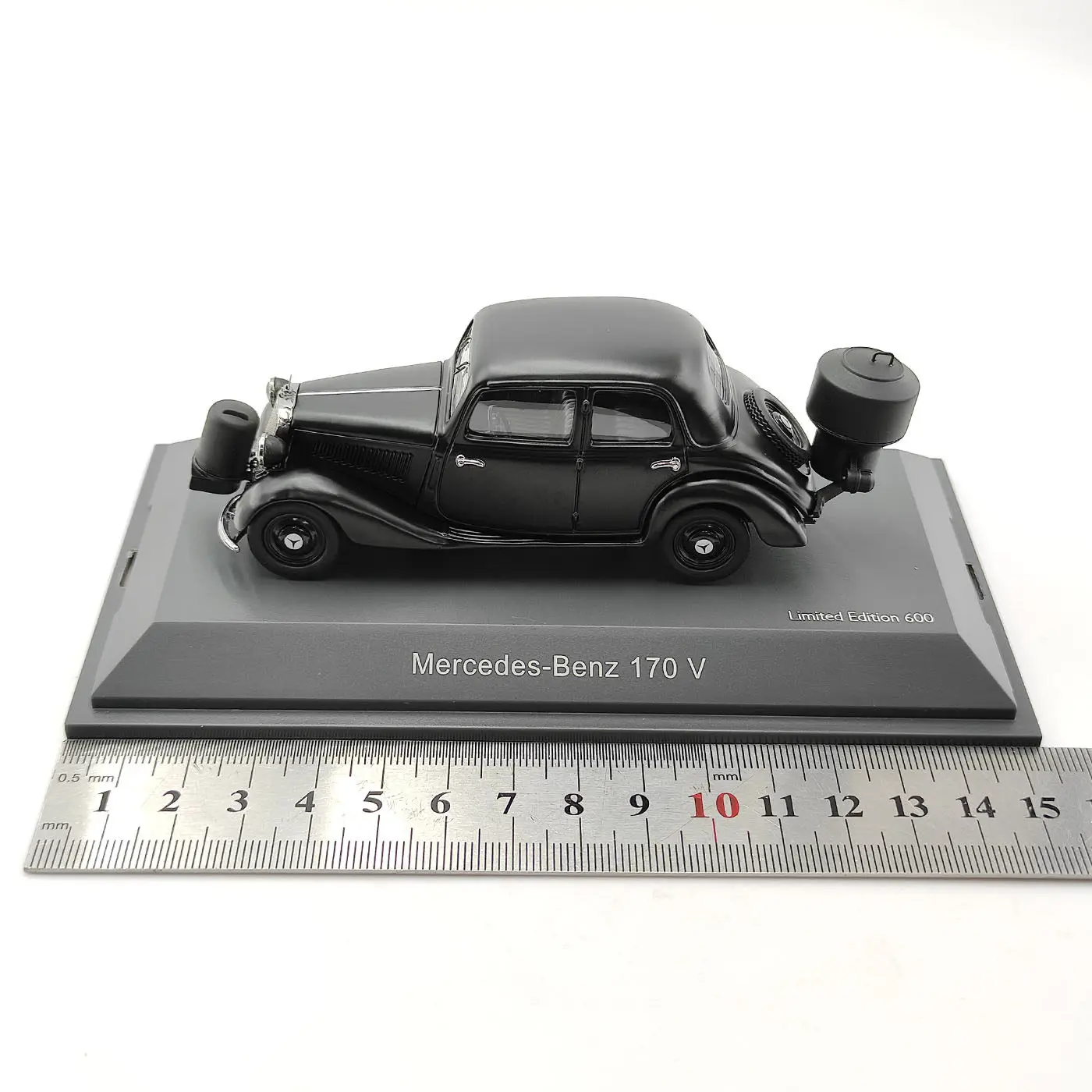 Фото Модель автомобиля SCHUCO 1:43, литая под давлением, из сплава, черный Mercedes-Benz 170 V, винтажная классическая модель, ностальгия, подарок для взрослых, сувенир, статическая модель для демонстрации №5