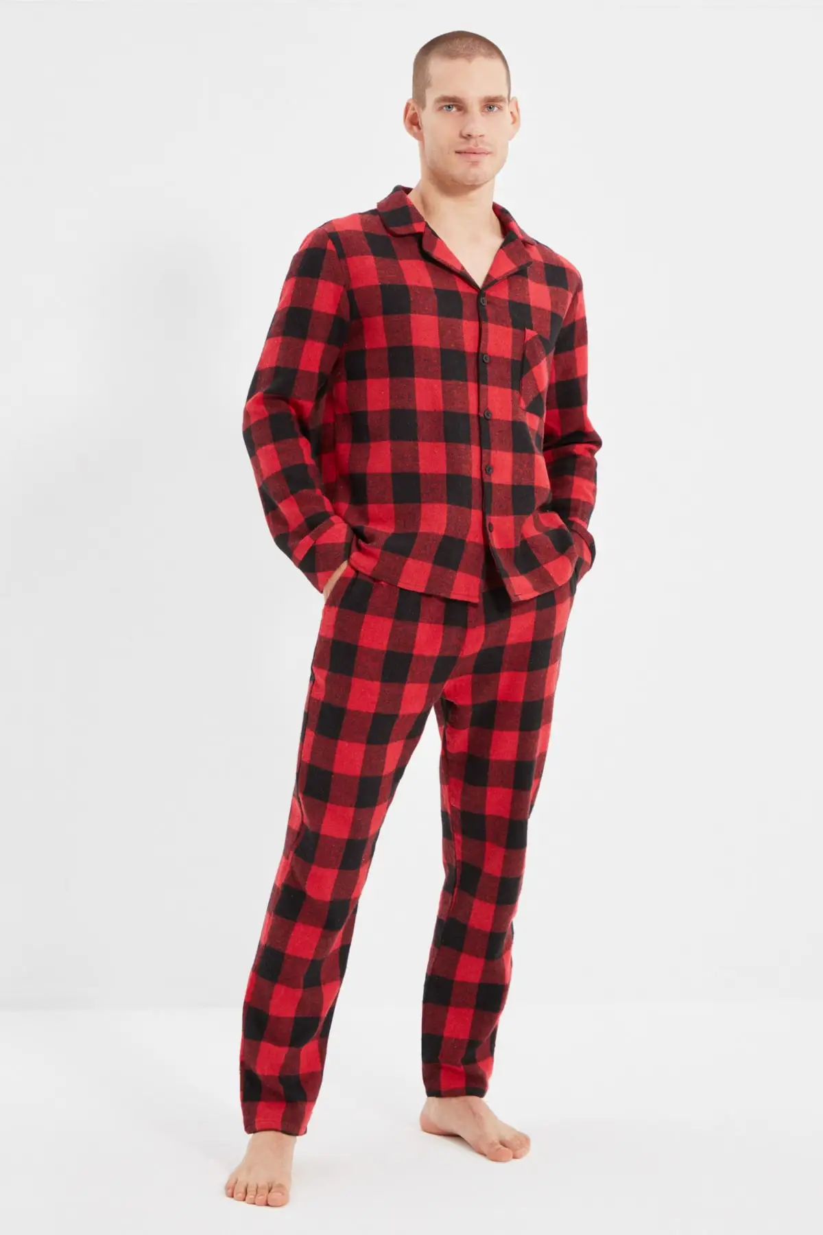 

Trendyol Male Regular Fit Plaid Pajamas set THMAW22PT0419