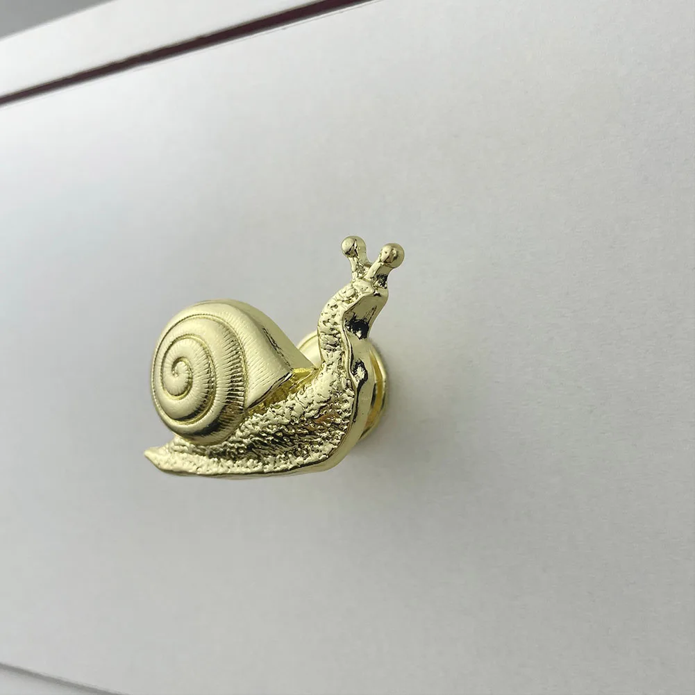 Gold Solid Brass Animal Cute Snail Cabinet Knob Door Wardrobe Copper Drawer Pulls Single Hole Handles For Furniture Hardware